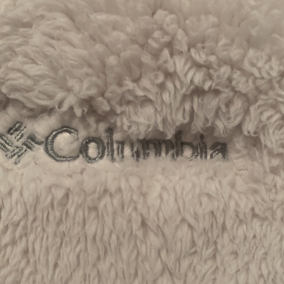 Off White Columbia Jacket - Picture 2 of 11